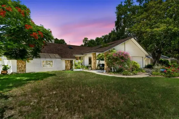 2781 Valencia Lane W, Palm Harbor, FL, 34684