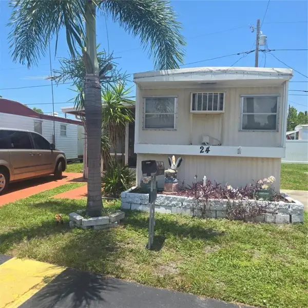 27466 Us Highway 19 N, Unit 24, Clearwater, FL, 33761