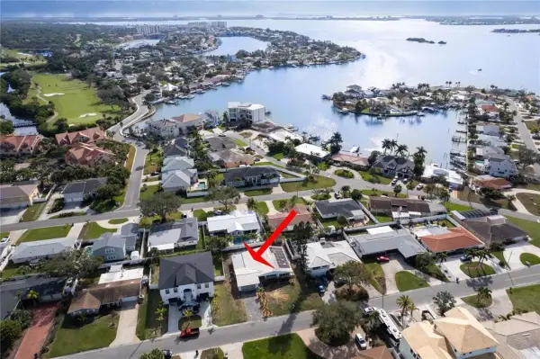 6613 Blue Heron Drive S, St Petersburg, FL, 33707