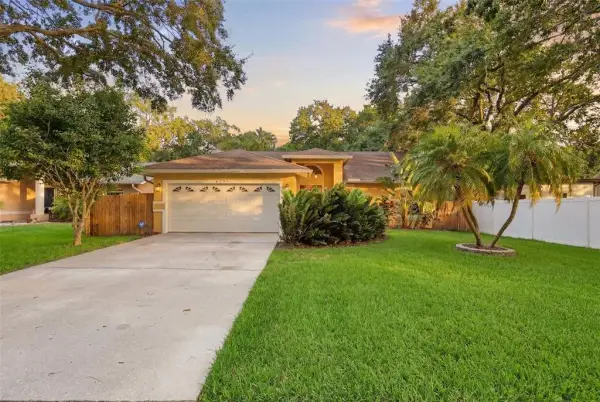 4989 162nd Avenue N, Clearwater, FL, 33760