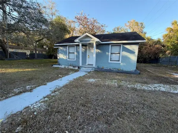 2020 E Powhatan Avenue, Tampa, FL, 33610
