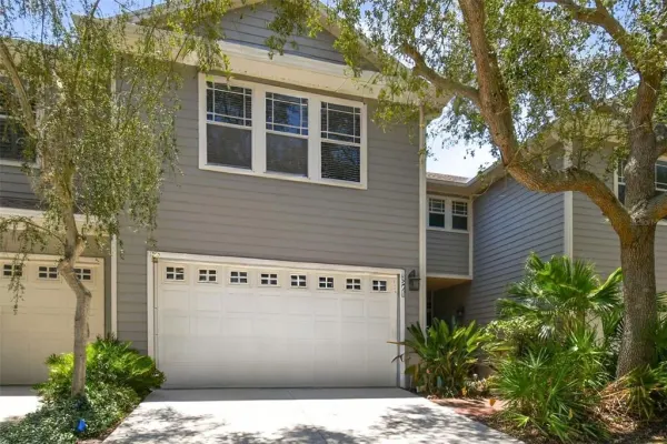 2848 Bayshore Trails Drive, Tampa, FL, 33611