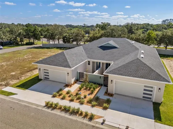 199 E Live Oak Street, Tarpon Springs, FL, 34689