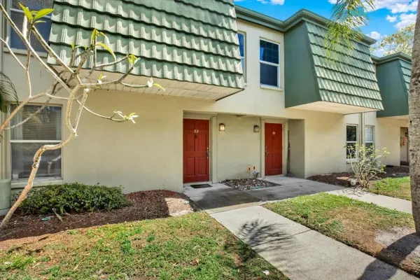 1799 N Highland Avenue, Unit 53, Clearwater, FL, 33755