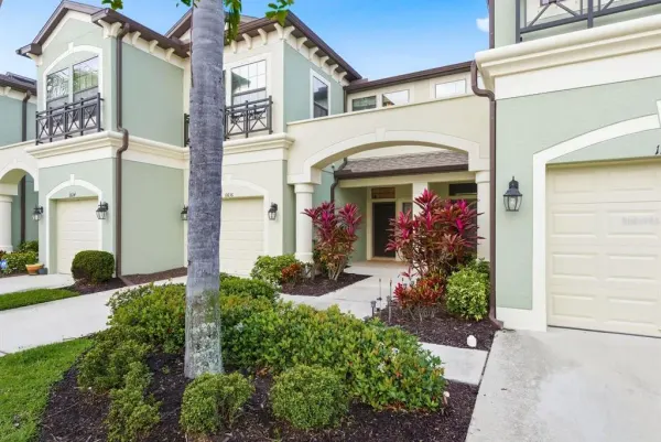 11636 Crowned Sparrow Lane, Tampa, FL, 33626