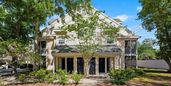 3321 Haviland Court, Unit 104, Palm Harbor, FL, 34684