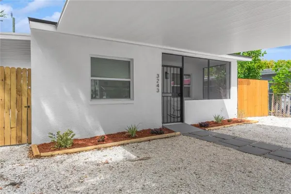 3243 6th Avenue S, St Petersburg, FL, 33712