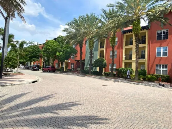2331 W Horatio Street, Unit 632, Tampa, FL, 33609