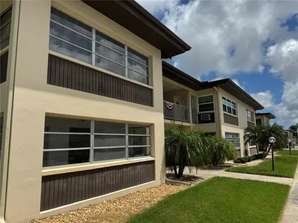 5132 Amulet Drive, Unit 101, New Port Richey, FL, 34652