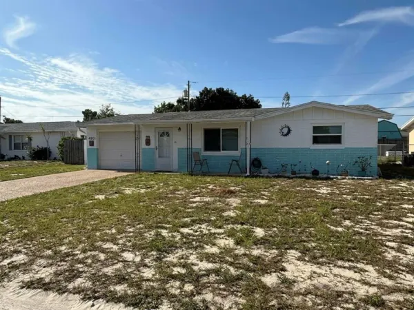 4901 Picture Avenue, Holiday, FL, 34690