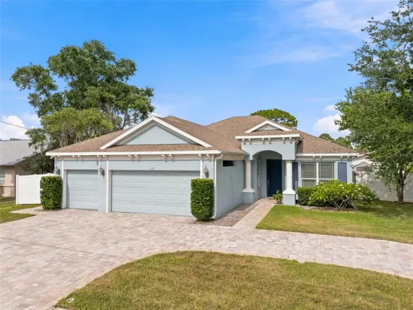 123 N Florida Avenue, Tarpon Springs, FL, 34689