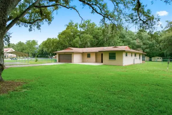 37107 Bailey Hill Drive, Dade City, FL, 33525