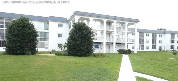 4801 Airport Road, Unit 213, Zephyrhills, FL, 33542