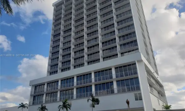 1720 Harrison Street 12d, Hollywood, FL 33020