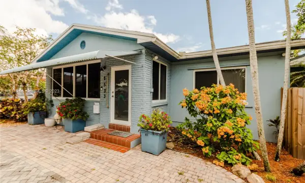 2533 Fillmore Street, Hollywood, FL 33020