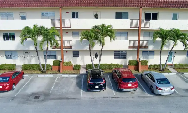281 S Hollybrook Drive 103, Pembroke Pines, FL 33025