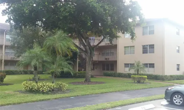 13350 SW 1st Street 109p, Pembroke Pines, FL 33027