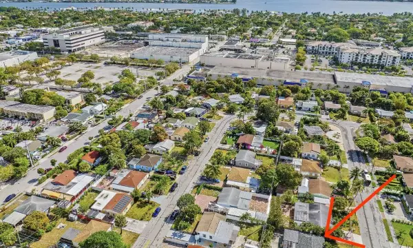621 Hudson Road, West Palm Beach, FL, 33405