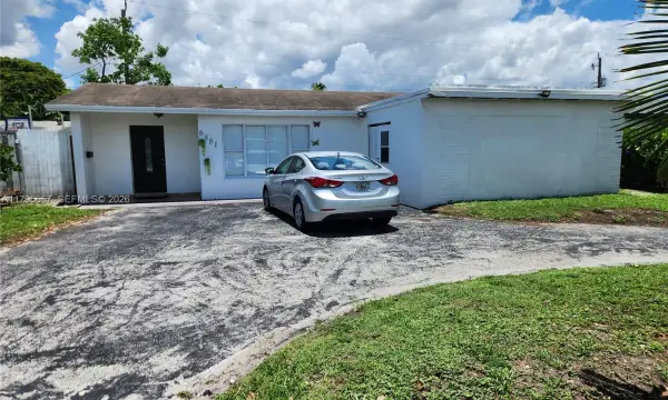 6881 Sheridan Street, Hollywood, FL, 33024