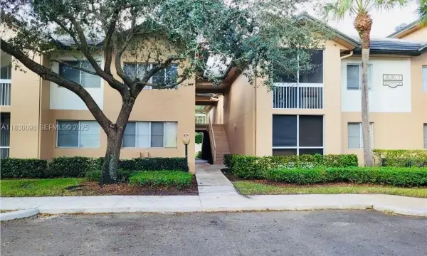 9701 Westview Drive 1437, Coral Springs, FL 33076