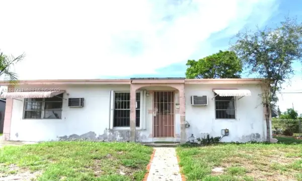 525 NW 16th Street, Pompano Beach, FL 33060