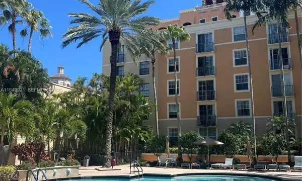 780 S Sapodilla Avenue 505, West Palm Beach, FL 33401