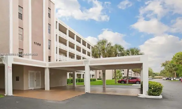 1100 NW 87th Avenue 104, Coral Springs, FL 33071