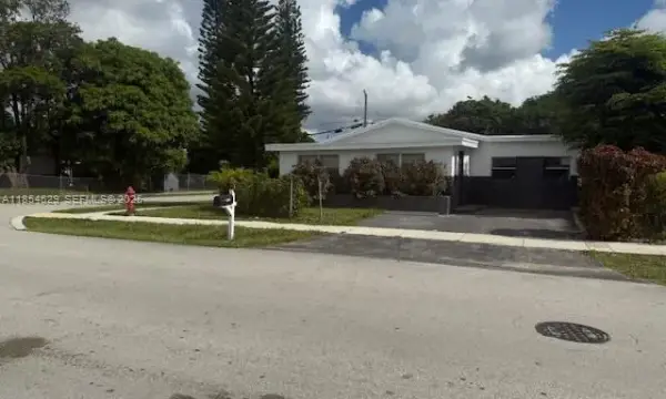3025 NW 11th Street, Fort Lauderdale, FL 33311