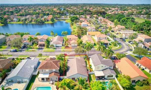 19253 NW 22nd Street, Pembroke Pines, FL 33029