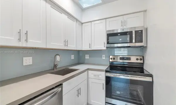 2901 Polk Street 5, Hollywood, FL 33020