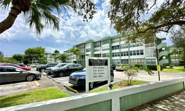 2771 Taft Street 302, Hollywood, FL 33020
