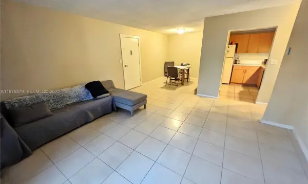 411 Executive Center Drive 209, West Palm Beach, FL 33401