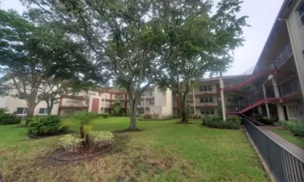 13300 SW 1st 309o, Pembroke Pines, FL 33027