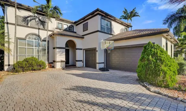 8824 Cobblestone Point Circle, Boynton Beach, FL 33472