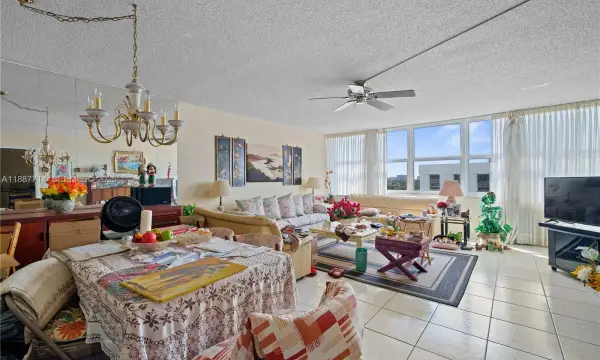 1160 N Federal Highway 1018, Fort Lauderdale, FL 33304
