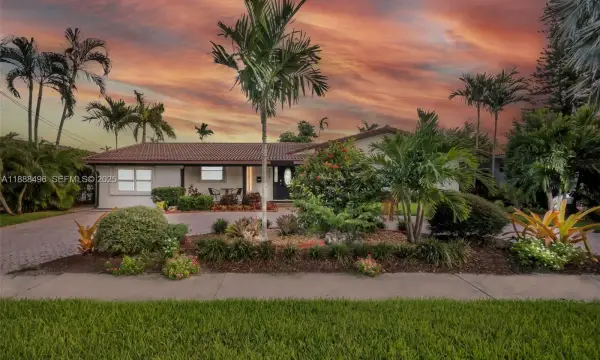 5830 NE 14th Road, Fort Lauderdale, FL 33334