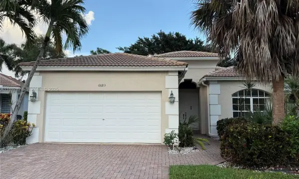 6683 Southport Drive, Boynton Beach, FL 33472