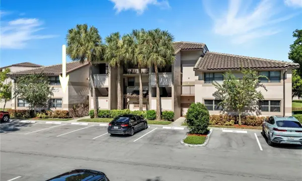 9877 Nob Hill Court 9877, Sunrise, FL 33351