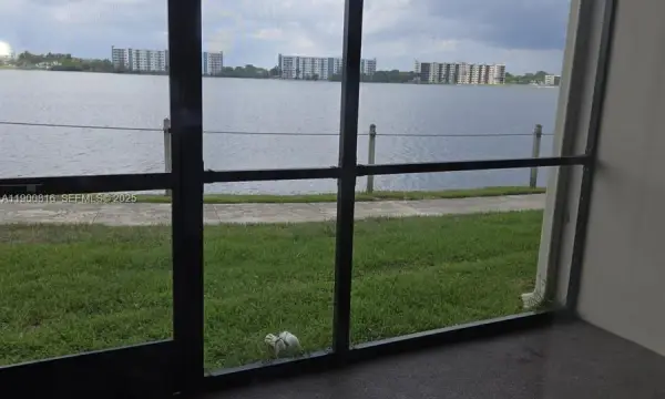 117 Lake Emerald Drive 108, Oakland Park, FL 33309