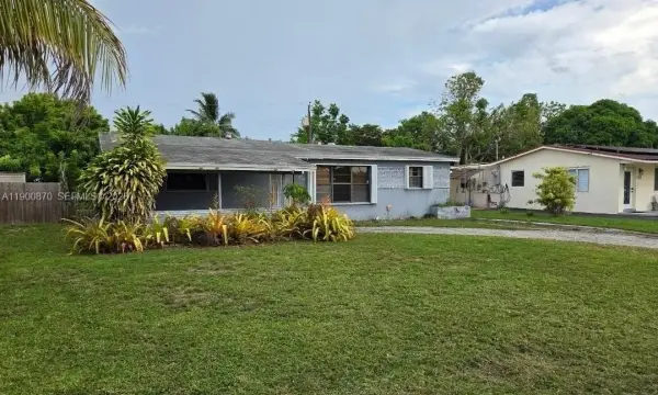 2401 Largo Drive, Miramar, FL, 33023