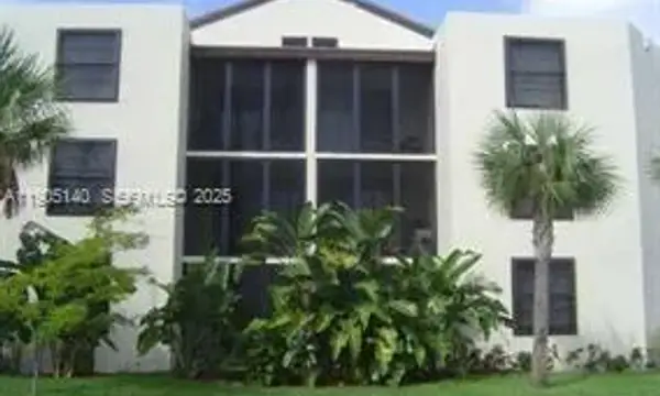 214 Lake Pointe Drive 109, Oakland Park, FL 33309