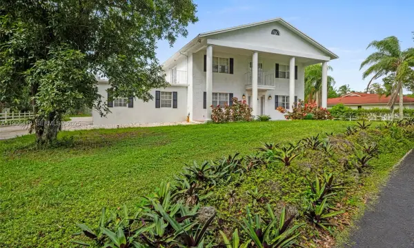 6365 NW 79th Way, Parkland, FL 33067