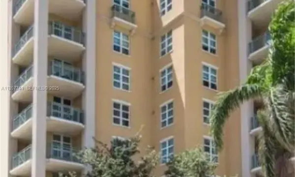 403 S Sapodilla Avenue 104, West Palm Beach, FL 33401