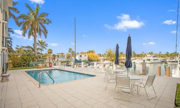 1435 SE 15th Street 103, Fort Lauderdale, FL 33316