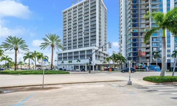 1720 Harrison Street 10g, Hollywood, FL 33020