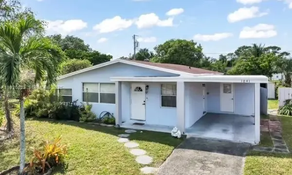 1041 NW 24th Terrace, Fort Lauderdale, FL 33311
