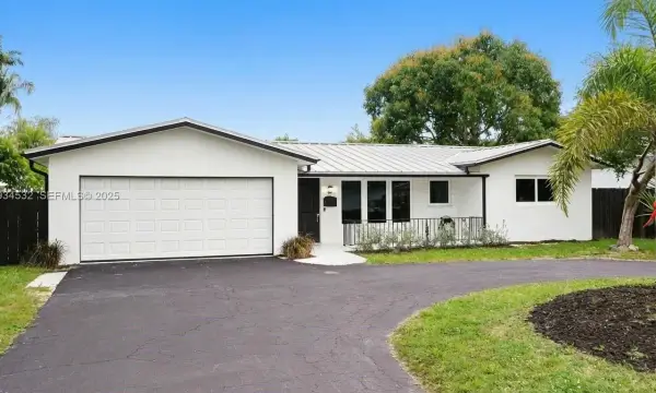5706 NE 15th Avenue, Fort Lauderdale, FL 33334
