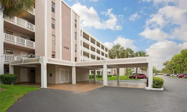 1100 NW 87th Avenue 403, Coral Springs, FL 33071