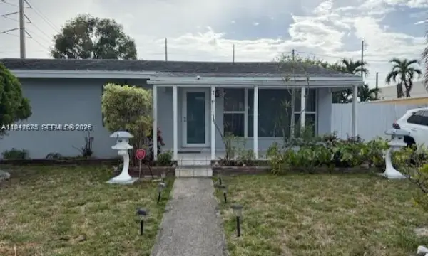 804 N 20th Court, Hollywood, FL 33020