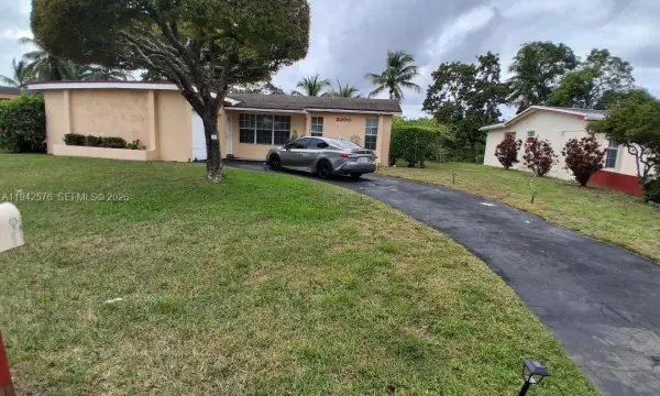 3300 Knolls Road, Miramar, FL 33025